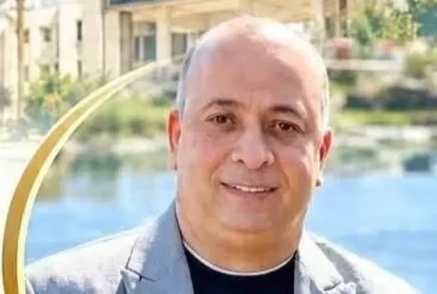 الكاتب الصحفي د. هشام الفولي 