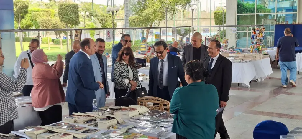 معرض الجزيرة الأول للكتاب 