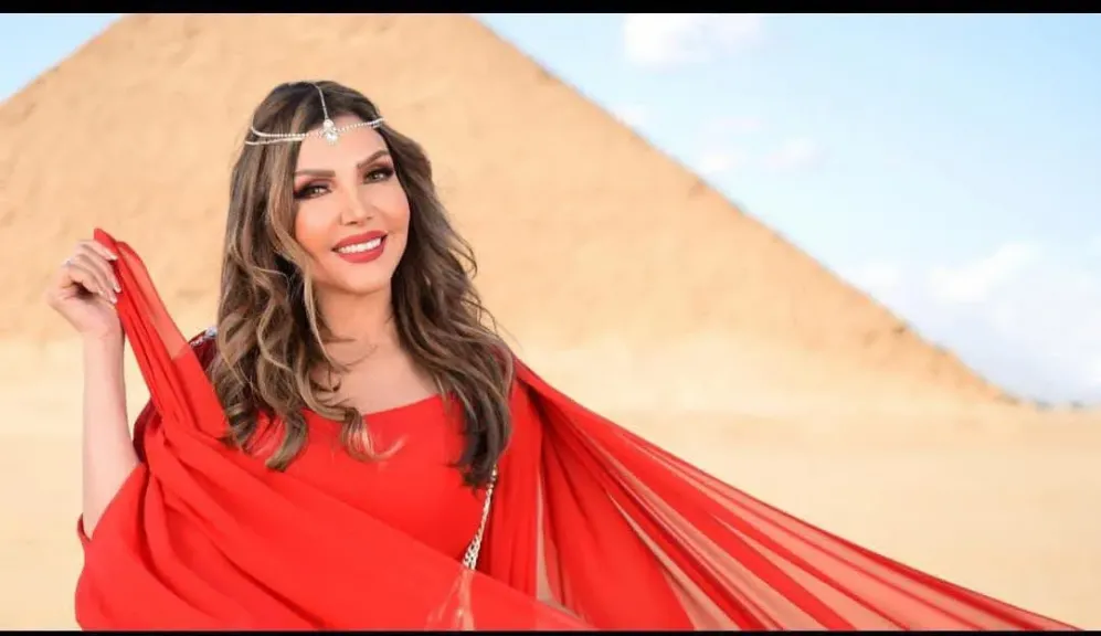 نادية مصطفى 